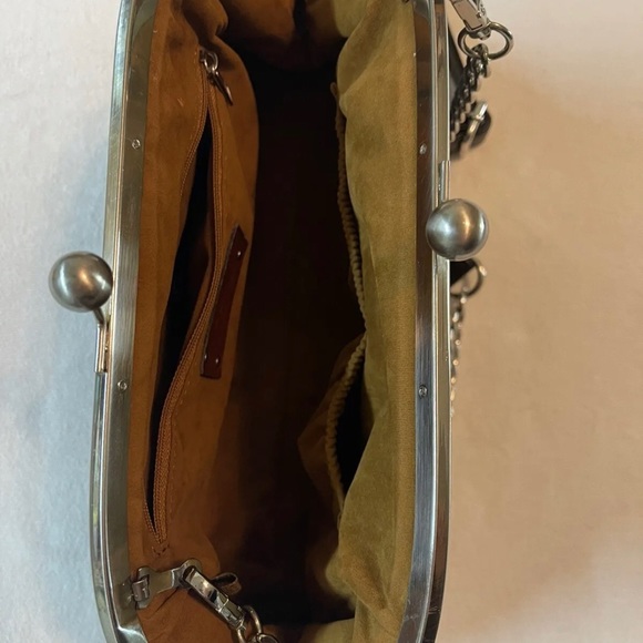 Black Patricia Nash Handbag - Picture 3 of 4